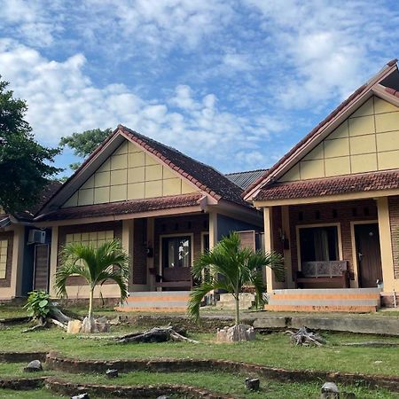 Mangrove Inn カリムンジャワ エクステリア 写真